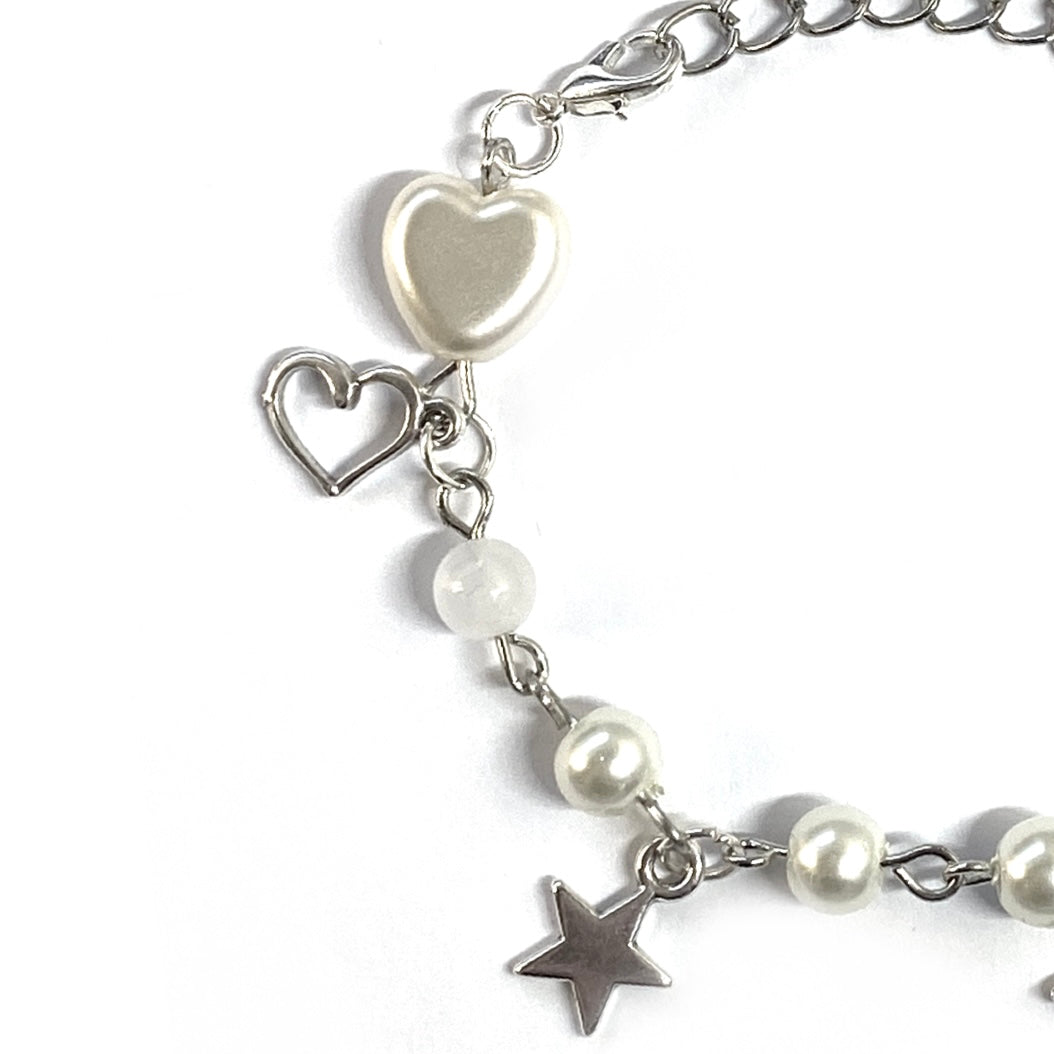 Bracelet with hearts, Gemstones, Pearls and Charms