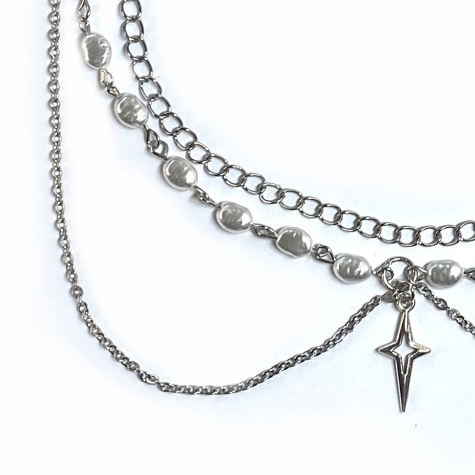 Necklace with a Star, fresh water Pearls and chain